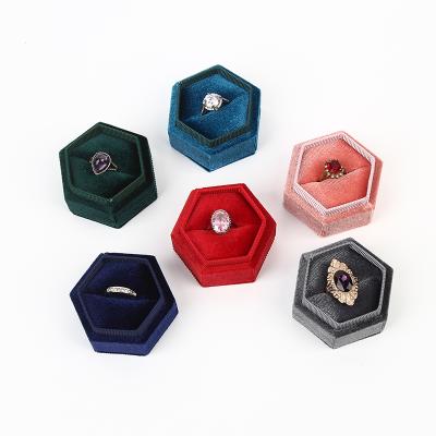 China Eco-Friendly Velvet Single Slot Doble Display Stand Engagement Beige Cute Custom Hexagon Ring With Box for sale