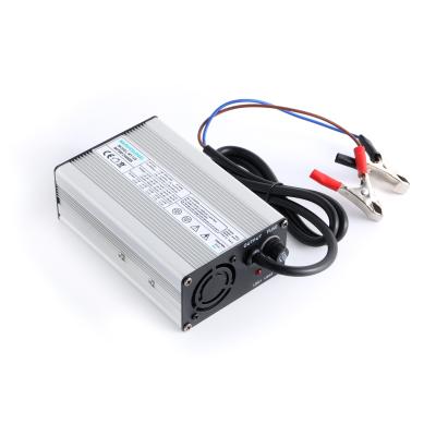 China 29.2V 4A Charger 8S 24V LiFePO4 Battery Charger With Fan Aluminum Shell Quick Charge L135xW90xH50 mm for sale