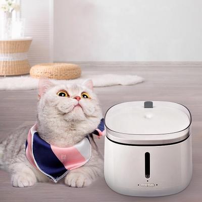 China High Quality Automatic Pet Water Fountain Cat Dispenser Automatic Stainless Steel Indoor Electric Dog Cat Water Dispenser for sale