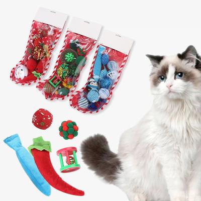 China 2020 Viable Wholesale Newest Christmas Manufacturer Kit Pet Cat Outdoor Sport Cat Toy Gift for sale