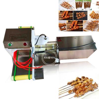 China Fleisch-Aufsteckspindeln-Maschine 1.5KW SS Soems möbeln automatische den Hühnerkebab auf, der Maschine herstellt zu verkaufen