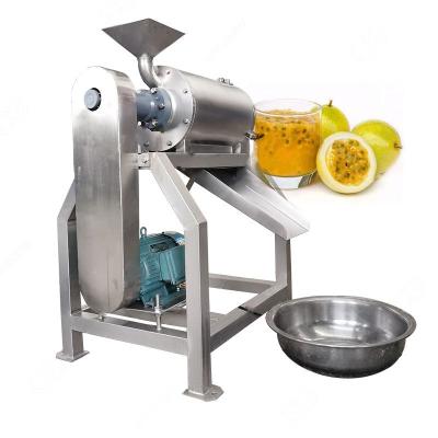 Chine 380v 220v machine à faire de la purée de tomate 304 acier inoxydable à vendre