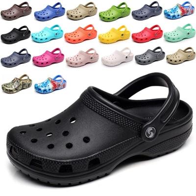 China New Lightweight Hole Shoes Fashion Beach Slippers Eva Sandals Clogs Non-slip Garden Shoes for sale