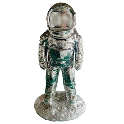 China Popular Europe Window Show Art Gallery Electroplated Silver Fiberglass Astronaut Statue Decoration for sale