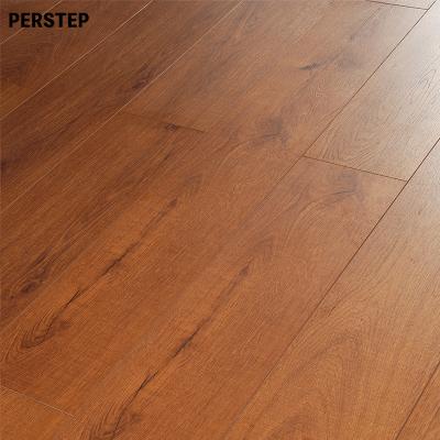 China Eco-friendly solid wood ac5 anti-slip waterproof 3 layers 12mm engineered wood laminate flooring price for sale