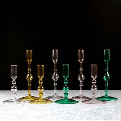 China Modern Art Unique Wholesale Price Candleholder Glass Creative Simple Home Goods Crystal Glass Candle Holder for sale