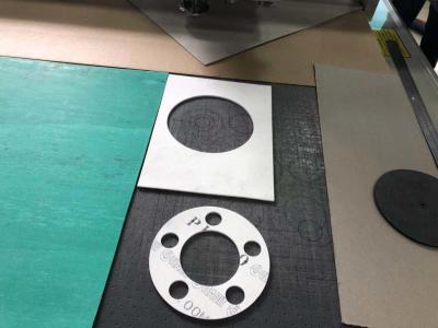 Cina Non Metallic asbestos Insulation Graphite Flange Seal Gasket Sheet Board Cutting Machine in vendita