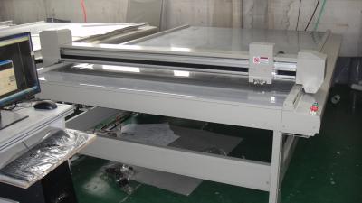 China Light Illumination 3D V-cutting Optic Acrylic Panel Etched Production Machine for sale