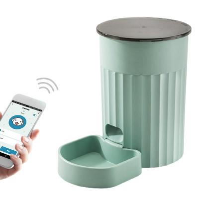 China Hot Sale 3L Auto Automatic Smart Pet Driver Wifi Connected Self Feeding Dispenser Video for sale