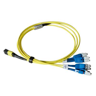 China 8 Faser MTP- bis Uniboot-4 X LC MTP Stamm-Kabel Mpo zum Lc-Ausbruch-Kabel zu verkaufen