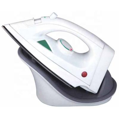 China Auto off factory wholesale cordless steam iron for home use DSI-802S for sale