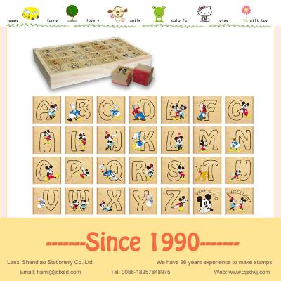 China Lower / Uppercase Alphabet Europe Writing Stamp Set EVA Wooden Rubber Stamp Wooden Case for sale