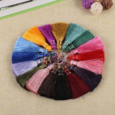 China 2019 CoolWin curtain beaded silk tassel with metal buckle, metal hat silk tassels for perfume bottle for sale