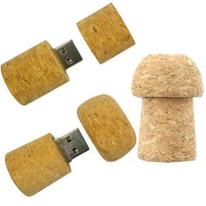 China Palillo respetuoso del medio ambiente de madera de memoria Flash del usb de la impulsión 4gb del pulgar del corcho USB 2,0 de la botella en venta