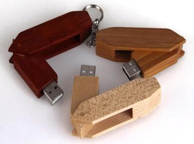 China Eco-Friendly Wooden Swivel / Rotate USB Flash Thumb Drive 8GB 16GB for sale