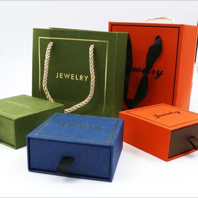 China Factory Direct Selling High Quality Custom Logo Solid Color Recyclable Velvet Jewelry Bag Jewelry Box Set for sale