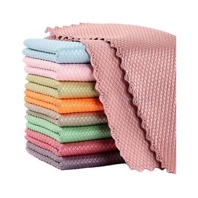 China Sustainable Hot Selling Cheap Multicolor Fish Scale Microfiber Bathroom Cleaning Cloth for sale