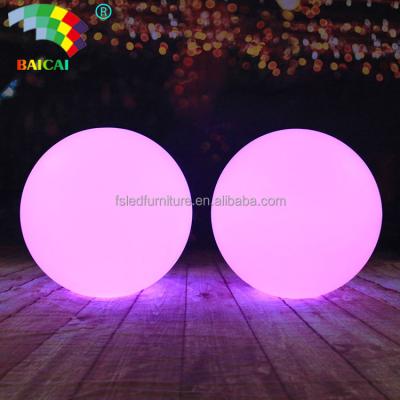 China Hotel Any Color Led Sphere Light Glow Pool Ball Artistic Colorful Led Ball for sale