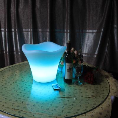 China Sustainable Rechargeable Single LED Lighted Ciroc LED Ice Bucket for sale