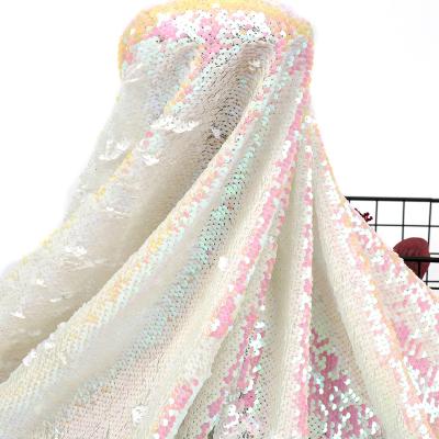 China Latest Breathable Hot Selling 5MM Sequin Cloth Wedding Stage Dress Stage Dress Polyester 100% Breathable 100% Embroidered Cloth for sale