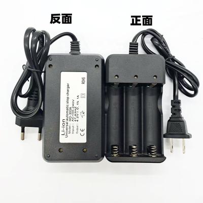 China 18650 lithium battery 2022 CH-303A  18650 Lithium battery charger Three-slot lithium battery charger cable charging seat cable 18650 charger for sale