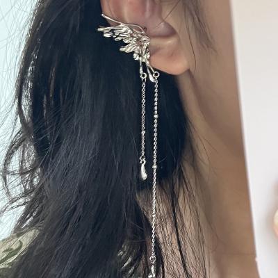 China Romantic Butterfly Wings Tassel Earbone Clip No Design Female Fresh Sense Niche Style Ear Hole Soft CIA Ear Clip Earrings for sale