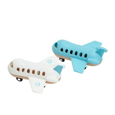 China Eco-friendly Solid Wood with ABS Shell Plastic Wooden Vehicles Paint Beech Wood Airplane Water Based Play Set in 2 Colors for Kids for sale