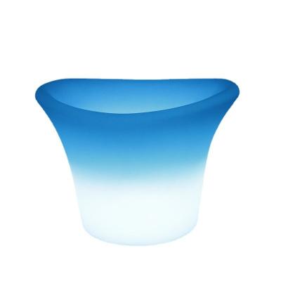 China Viable LED Rechargeable Large Color Changing PE Champagne Tray Waterproof Ice Bucket for sale