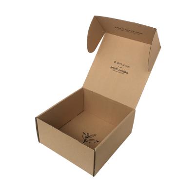 China Decorative Tuck Flap Packaging Customized Fancy Origami Candy Gift Cardboard Recyclable Chocolate With Tray Paper Box For Fries Inside for sale