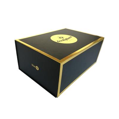 China Recyclable Commercial Paper Flat Pack Insurance Magnet Folding Luxury Gift Box Custom Eyelash Packaging for sale