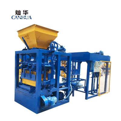 China Semi Automatic Building Material Stores QT4-24 China Brick Machine Making Concrete Block Making Machine Bricks Machine for sale