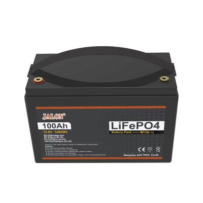 China LiFePO4 outdoor rechargeable battery 12v 100ah 12.8V 100AH ​​LiFePO4 battery OEM solar power system rv battery zu verkaufen