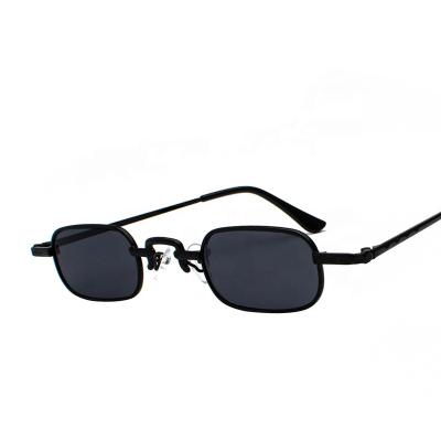 China New Attractive Eyewear Round Metal Fashion Sunglasses Unisex for sale