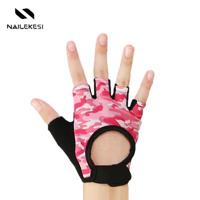 China Adjustable Anti Slip Kids Workout Gym Breathable Gloves For Fitness Sports Weightlifting Kids Cycling Gloves Half Finger for sale