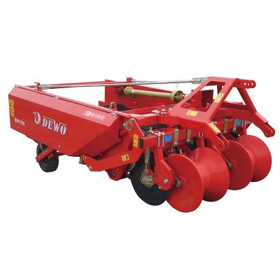 China Economy 4UM-180 Working Farm Tractor 3 Point Linkage Potato Harvester 2 Rows Potato Excavator Machine for sale