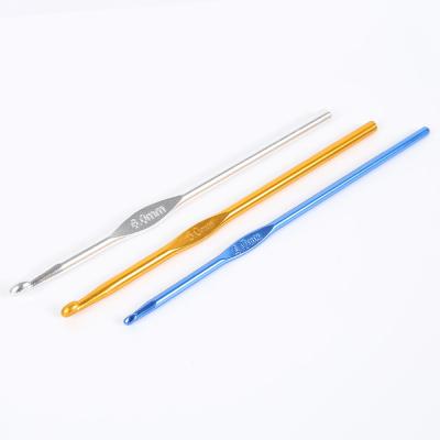 China Durable Crochet Needles Crochet Hook Set Knitting Needles Handle Crochet Hook Set Aluminum Crochet Hook for sale