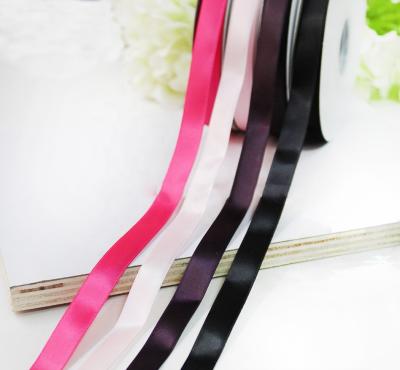 China Solid Color Pattern And Iridescent Satin And Grosgrain Polyester 100%Polyester Material Ribbons for sale