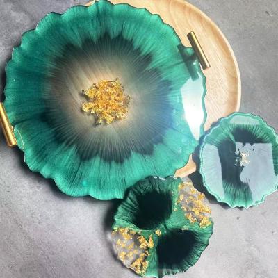 China Resin+Real Dried Flower Geode Epoxy Resin Catch Tray Handmade Pressed Green Serving Tray and Coaster Set for sale