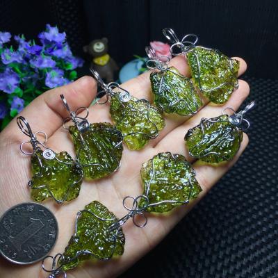 China TRENDY Raw Green Unisex Raw Gemstone Wire Wrap Tektite Jewelry Moldavite Necklace Moldavite Pendant Charms For Jewelry Making for sale