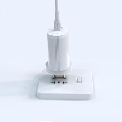 China KINGLEEN E230 High Speed ​​Hot Selling QC5.0 Wall Charger Travel Charger USB Phone Table Quick White Palladium 20W For Type-C Mobile Phone for sale