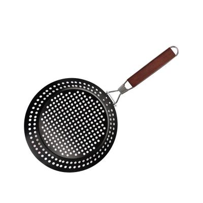 China Easily Cleaned In Stock Nonstick Grill Basket Pan Topper Outdoor Portable Bbq Charcoal Grill Basket With Folding Handle For Vegetables for sale