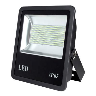 Cina High power smd ip66 Waterproof outdoor 100w 150w 200w 300w sport light led flood light in vendita