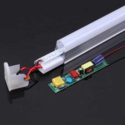 Cina New products replacement 900mm 14w lamps led tube light t5 in vendita