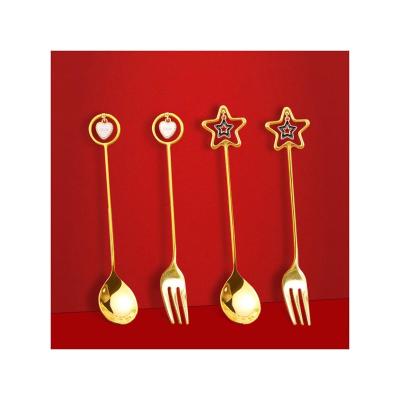 China Matte Gold Cutlery Knife And Flatware 304 Metal Flatware Heart Shaped Fork Set Kitchenware for sale