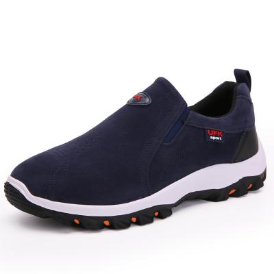 China 2023 New Trend Fashion Comfortable Men's Running Shoes Style Casual Shoes Unique Soft Rubber Men's Walking Anti-slippery Shoes for sale