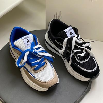 China Cushioning 2022 Hot Sale Mens Famous Designer Casual Shoes Cool Fashion Latest Thick Rubber Unique Sport Shoes Sneakers For Men for sale