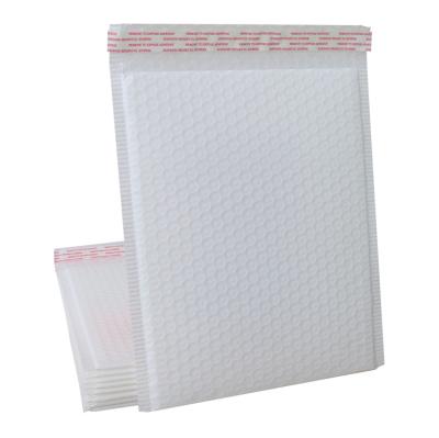 China Packaging Matt White Film Self-sealed Metallic Bubble Mailers Wraps Gift Bags for sale