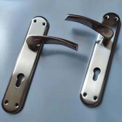 China 2022 Modern Good Quality Newest Design Door Handle Alloy Door Handle Universal Newest New for sale