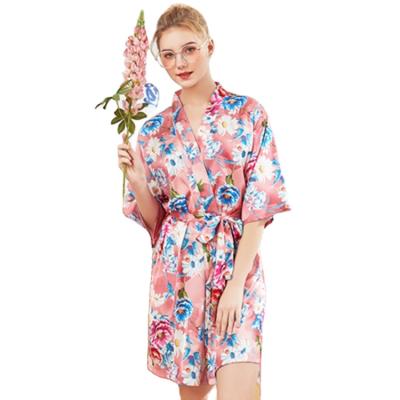 China Wholesale Silky Breathable White Silky Breathable Kimono Bridesmaids Floral Print Wedding Party Sleepover Bridesmaid Plus Size Long Satin Robes for sale