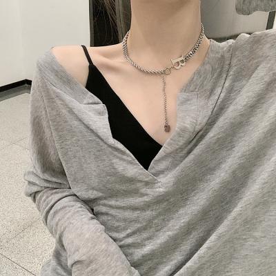 China Big Letter B Simple Cool Personality INS Choker Necklace Stainless Steel Cute Necklace For Female for sale